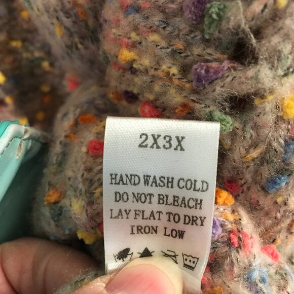 Adora Samantha Multi-colored Chunky Sweater - Picture 6 of 6